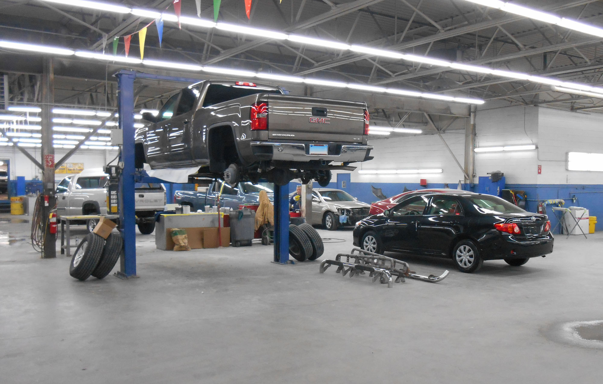 Get the expert help in repairing your car body